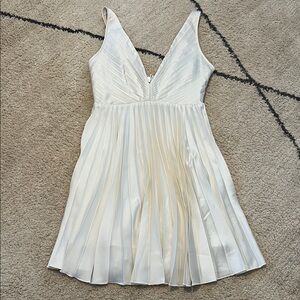 Abercrombie Pleated Dress XSP